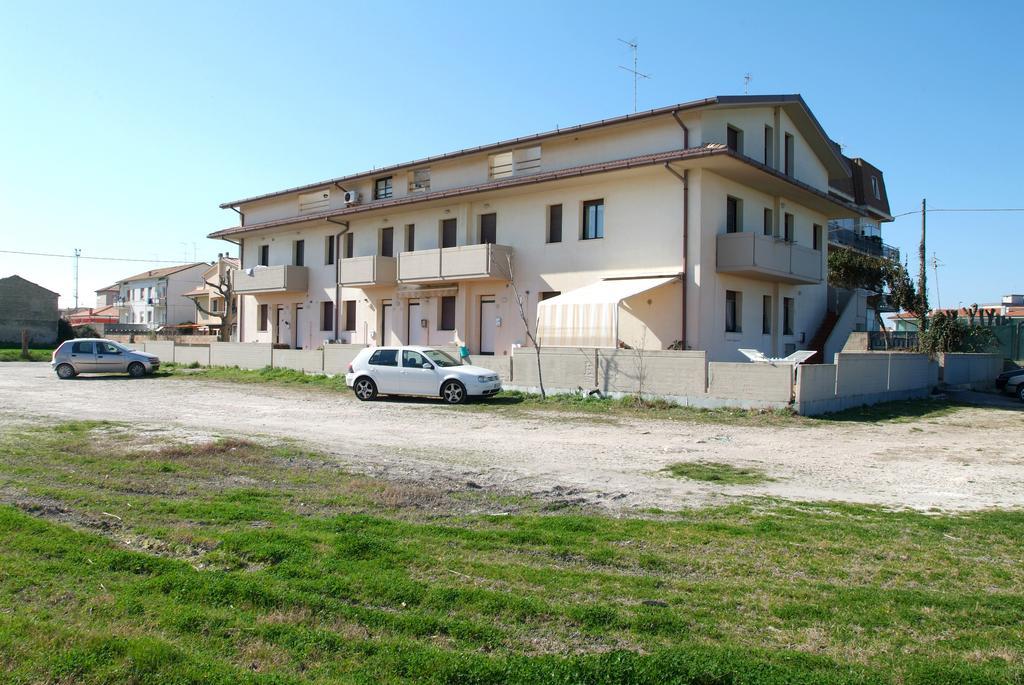 Apartment Schiavoni Фано Экстерьер фото
